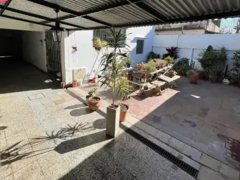 Casa en Venta en Monte Grande, USD 150.000
