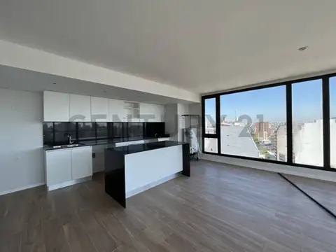 Av. Córdoba 4300, Piso 7