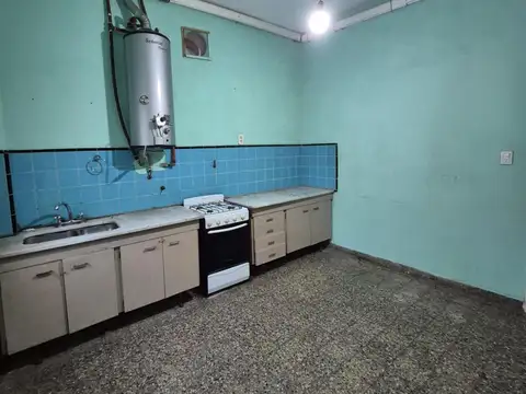 Depto Tipo Casa 4 ambientes con 2 baños