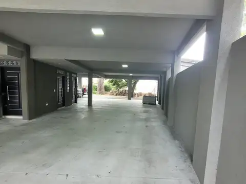 Oficina Monoambiente con 4 baños