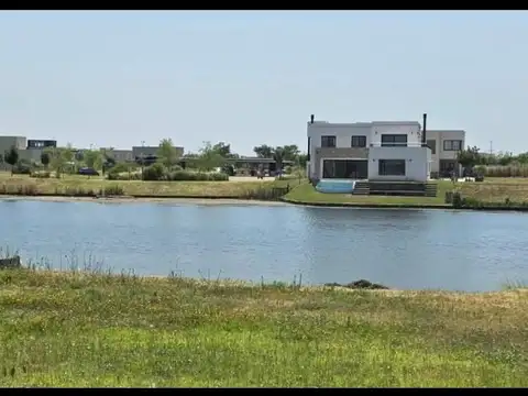 Terreno en Venta en Puertos, USD 177.000