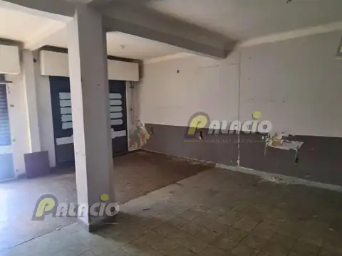Local en Alquiler en Villa Lynch, $ 1.800.000
