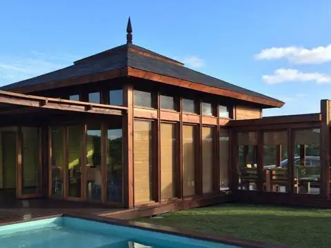 Terreno en Venta en Punta del Diablo, USD 450.000