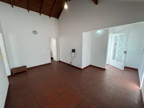 Depto Tipo Casa en Venta de 2 ambientes