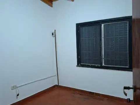 Casa en Alquiler en Ituzaingó, $ 750.000