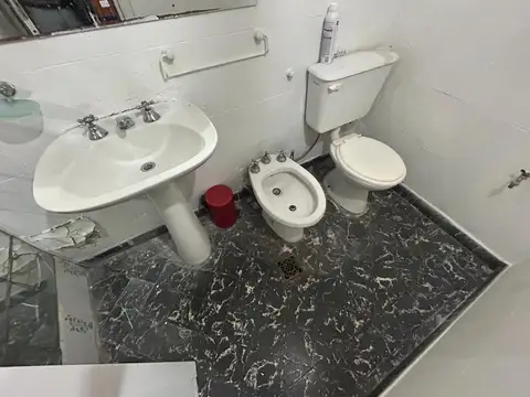 Departamento en Alquiler 80 años