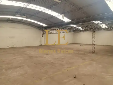 Los Troperos 2400