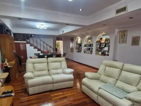 Casa en Venta en Liniers, USD 580.000