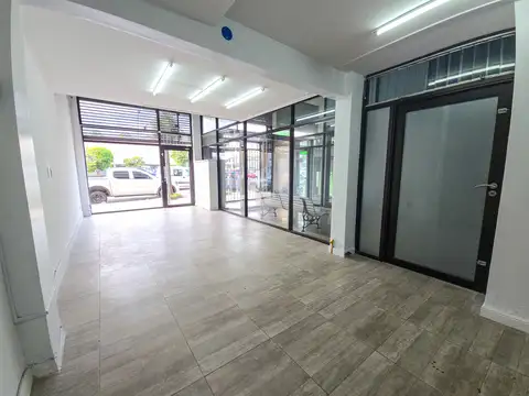Local 64m2- Av. Juan B. Justo y Santa Fe
