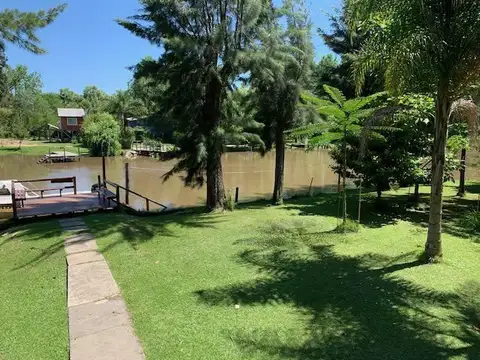 Casa  en Venta en Carapachay, Zona Delta, Tigre, G.B.A. Zona Norte