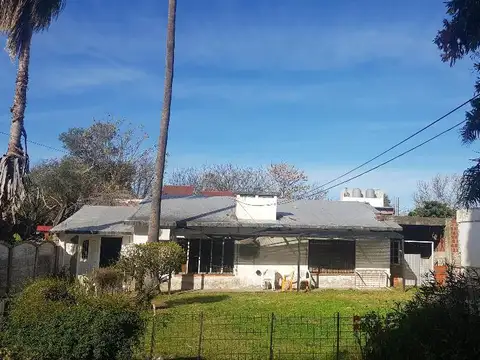 Casa en Alquiler en Granadero Baigorria, $ 950.000