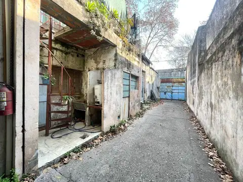 Terreno en Venta 34  mts Fondo