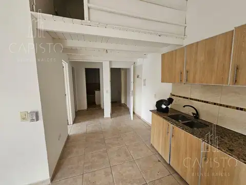 Departamento en Alquiler en Villa Ballester, $ 910.000