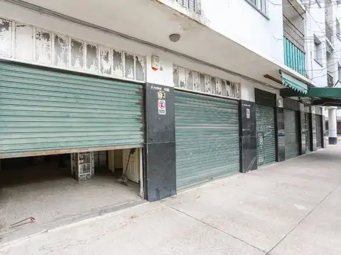 LOCAL COMERCIAL O DEPÓSITO 135 M2 CON SÓTANO