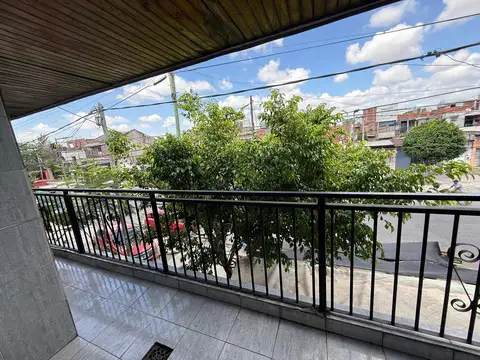 ALQUILER DPTO TIPO PH EN P.A, 3 AMB.