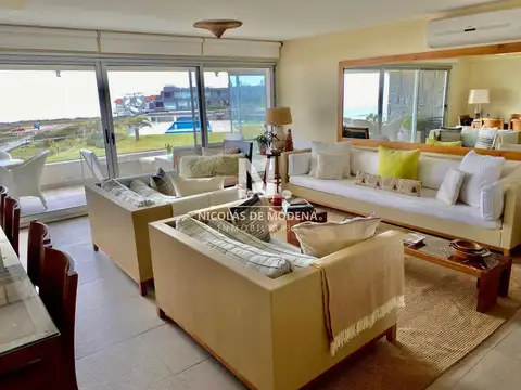 Departamento en Venta en Montoya, USD 2.700.000