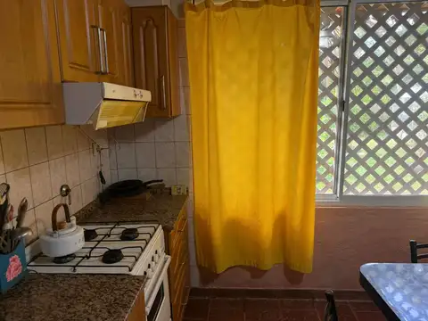 V ENTA CASA 4 AMBIENTES ZELAYA PILAR