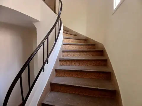 Hilarión De La Quintana 2400, Piso 2