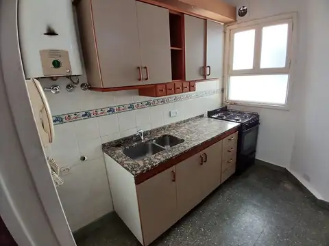 Departamento 3 ambientes con 1 baño