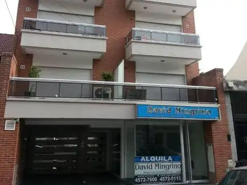 LOCAL COMERCIAL EN 2 PLANTAS