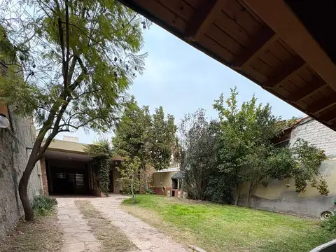 Casa en Alquiler de 3 dormitorios