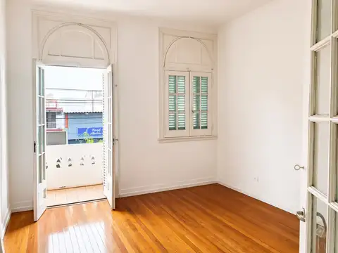 RIVADAVIA AV. 8000, Piso 1