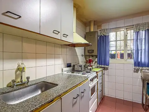 Venta Casa 3 amb  Lomas del Golf con amplio parque