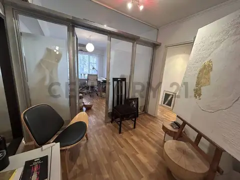 Oficina en Venta 66 años