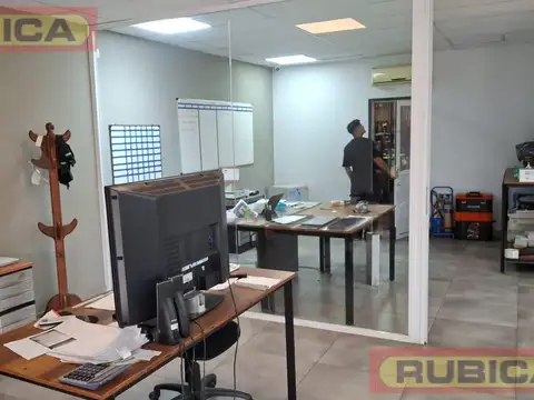 Depósito y oficinas 2.982 m2-Area de Promoción El Triángulo