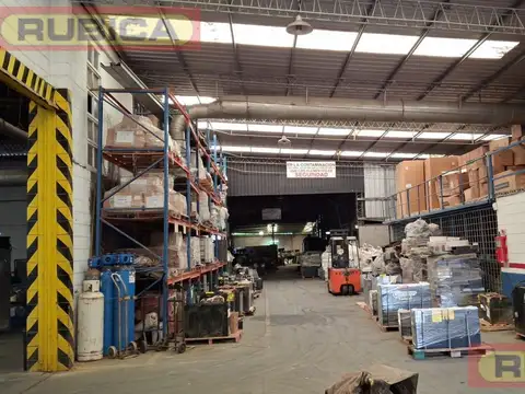 Areguati al 4900