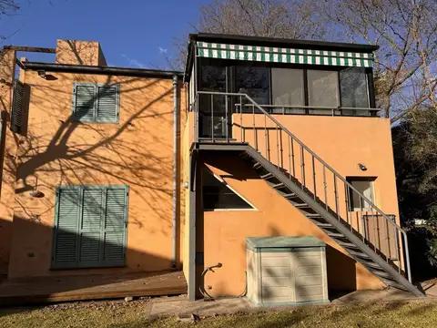 Casa en venta Villa Bertha, estilo y calidad!