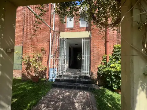 Julián Balbín 4200