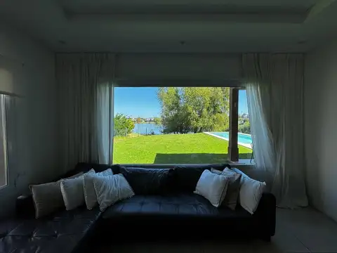 Casa en Venta en El Cantón - Norte, USD 299.000