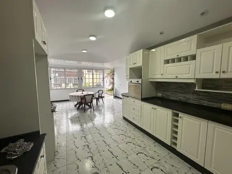 Casa en Venta en Sarandí, USD 240.000