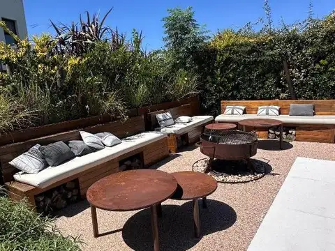 Casa 6 ambientes con 6 baños