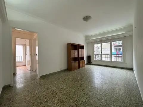 3 AMBIENTES CON BALCÓN