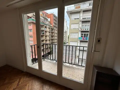 3 AMBIENTES CON BALCÓN