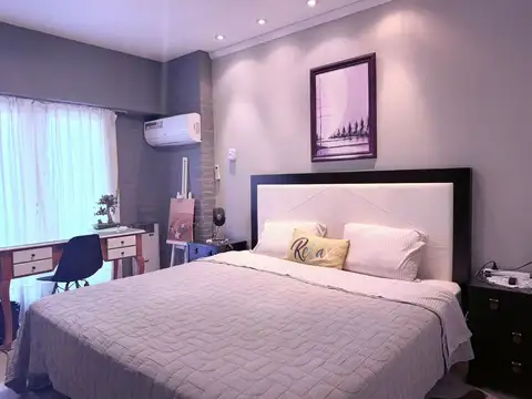 Casa en Alquiler con 1 cochera
