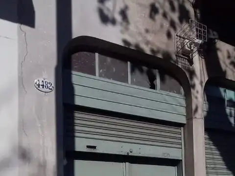 casa c/ garaje p/4 autos o local