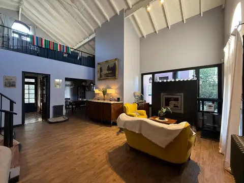 Casa en Venta de 4 dormitorios