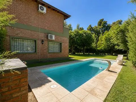 Casa en Venta de 4 dormitorios