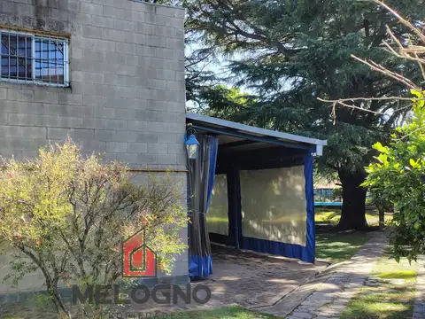 Casa 6 ambientes con 5 baños