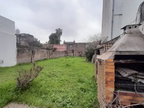 Terreno en Venta 48  mts Fondo