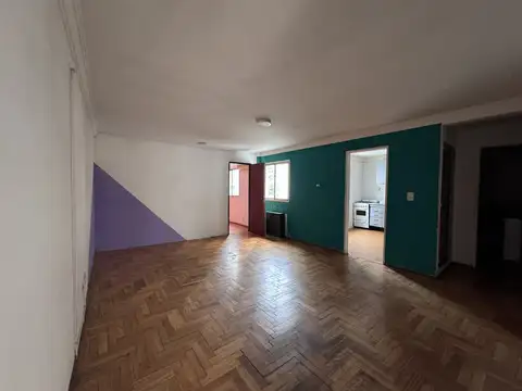 Venta departamento 3 ambientes + espacio adicional en Villa Crespo