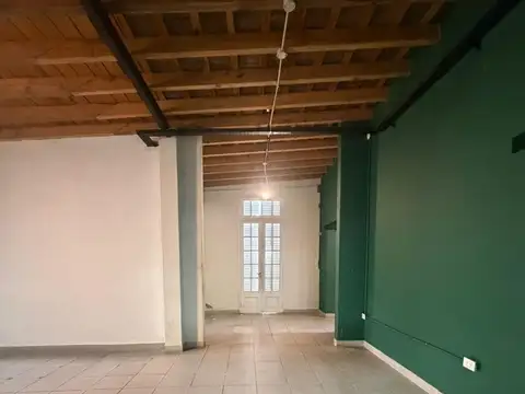Local en Venta en San Vicente, USD 490.000