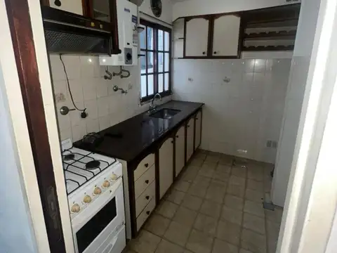 Depto Tipo Casa en Alquiler en Villa Lugano, $ 650.000