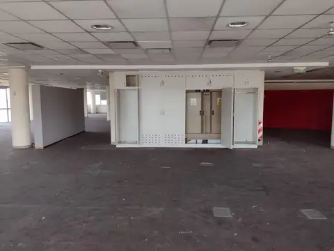 Oficina en Venta al Este