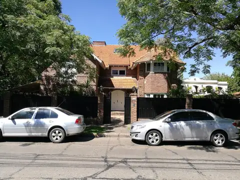 Carlos Tejedor  al 800