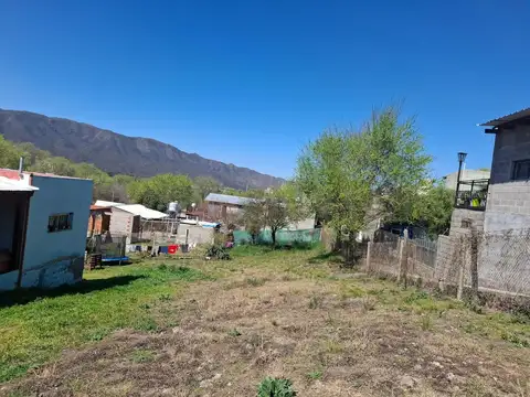 Se Vende Lote en Villa Caeiro