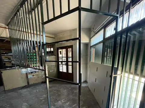 Local en Alquiler 60 años